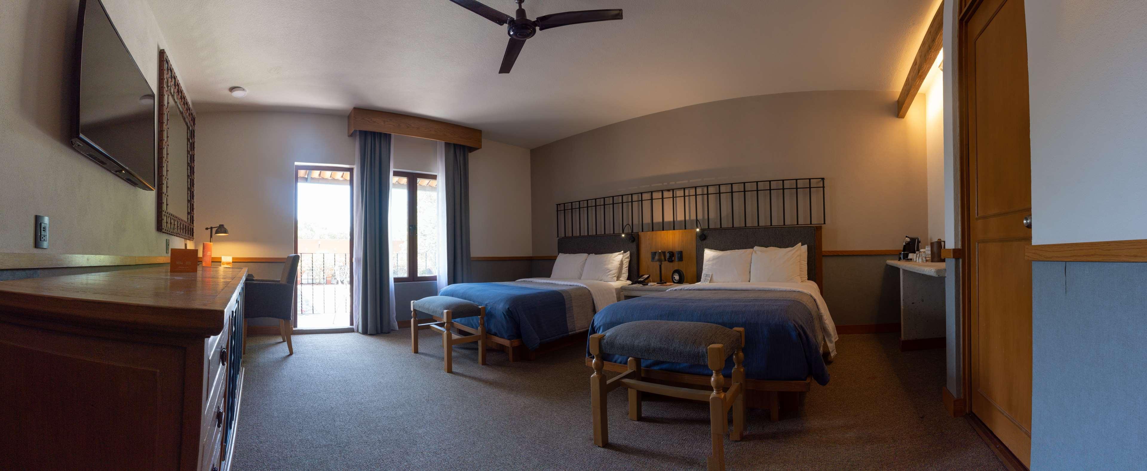 Готель Hacienda Jurica By Brisas Керетаро Екстер'єр фото A guest room at the Lodge at the Presidio
