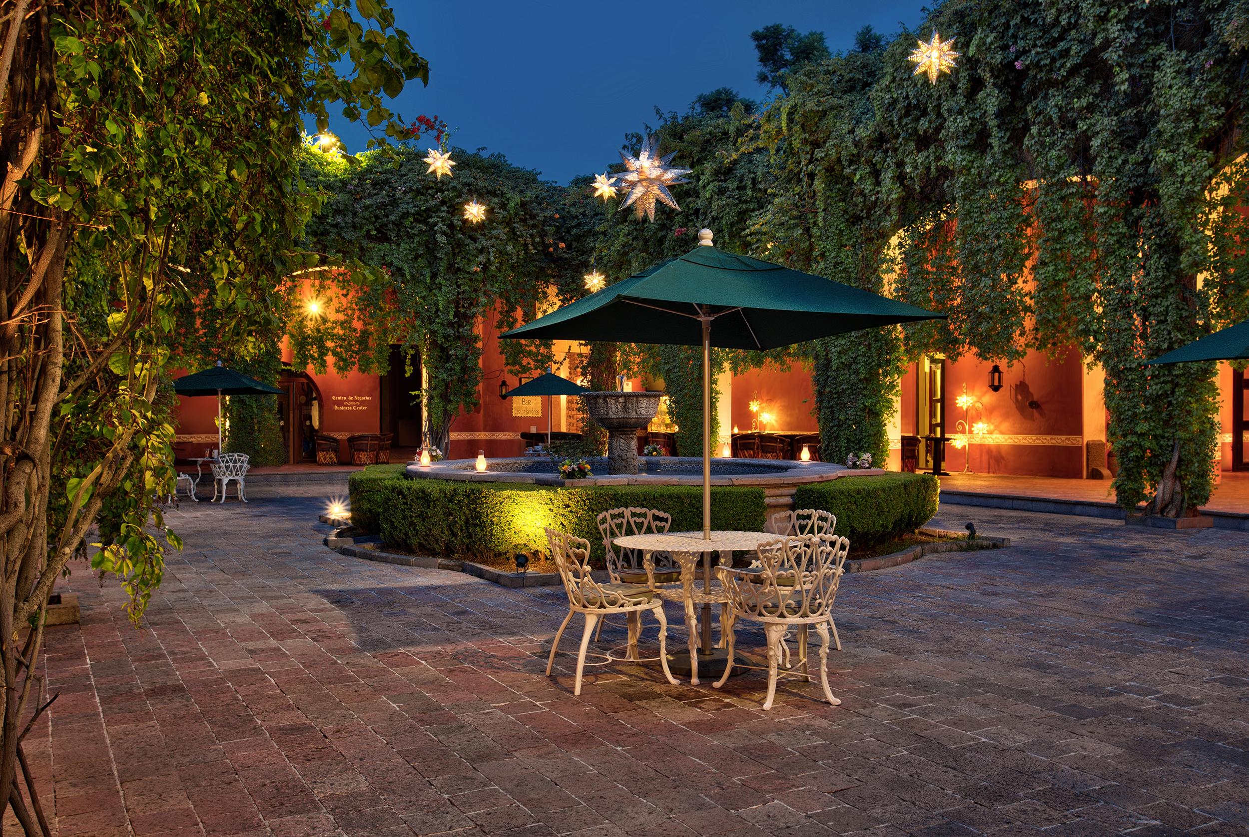 Готель Hacienda Jurica By Brisas Керетаро Екстер'єр фото The hotel's courtyard
